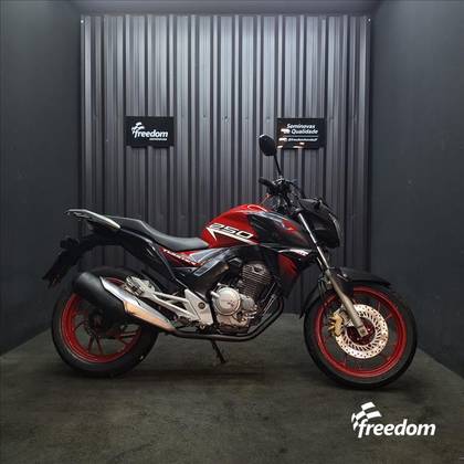 HONDA CB TWISTER 